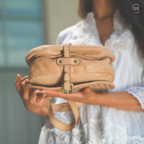 Borsa Francesca in pelle intrecciata Fury#colore_beige